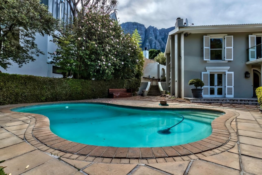 3 Bedroom Property for Sale in Newlands Western Cape